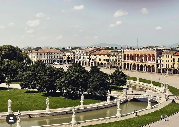 Casa Camilla City